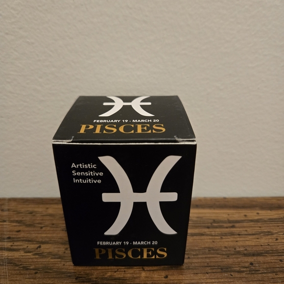 Other - Pisces Zodiac Candle